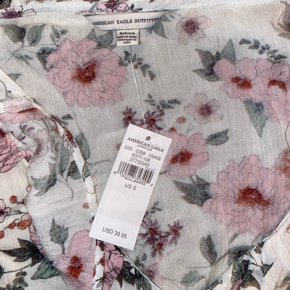 American Eagle cropped blouse - Picture 2 of 3